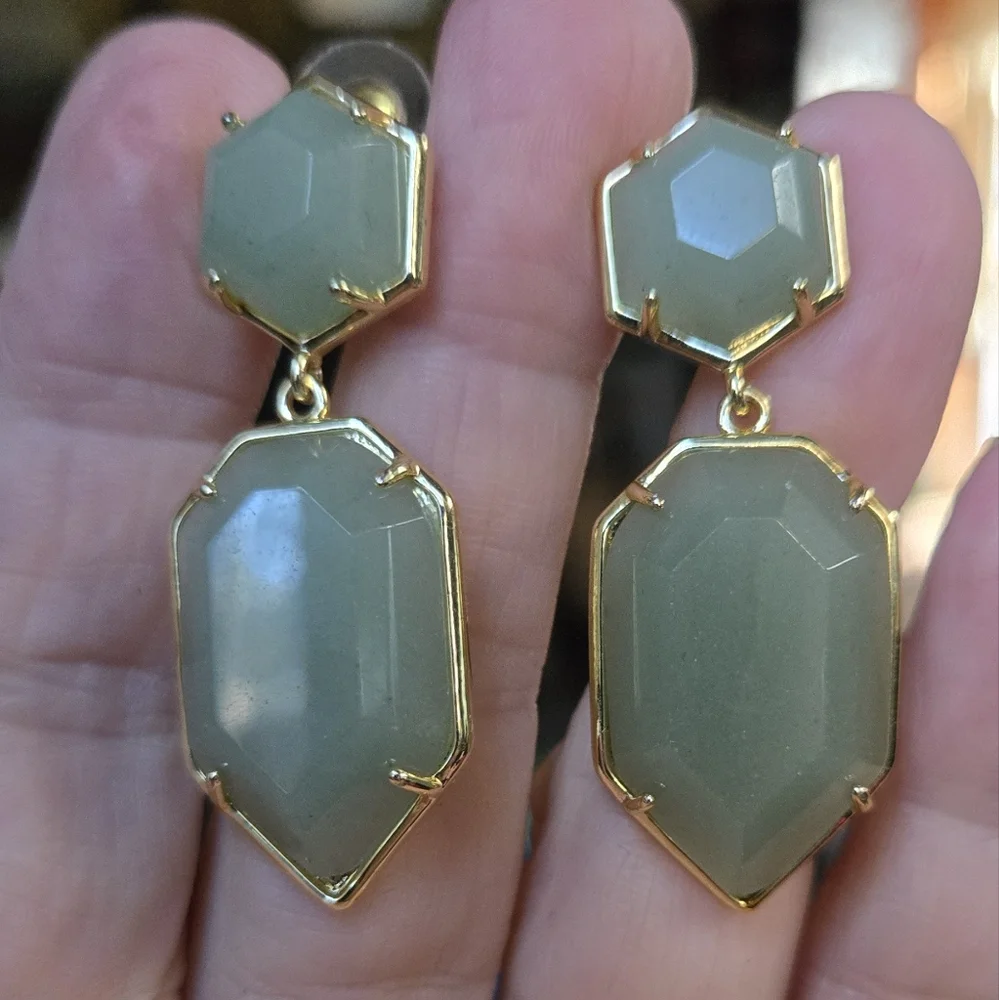 Nephrite Gemstone Gold Earrings - Picture 3 of 7